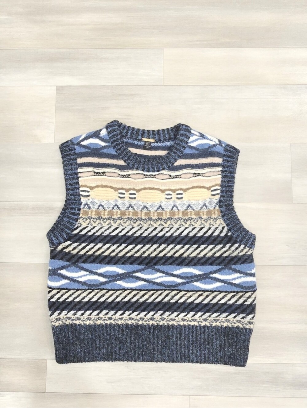 Magaschoni Sweater Vest Womens Large Blue Fair Isle Knit Preppy Appeal